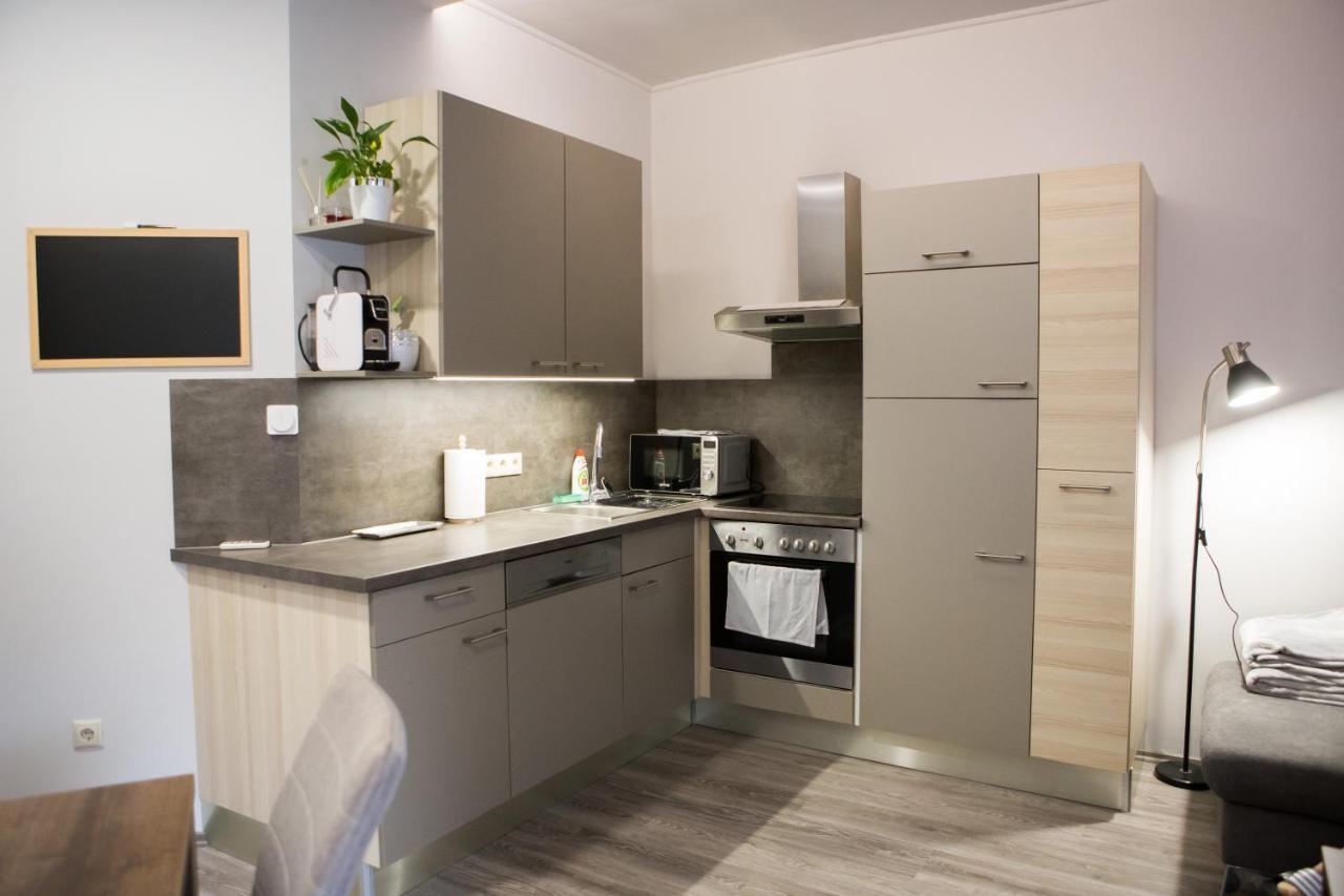 Ferienwohnung Kikelet Apartman Szombathely Exterior foto